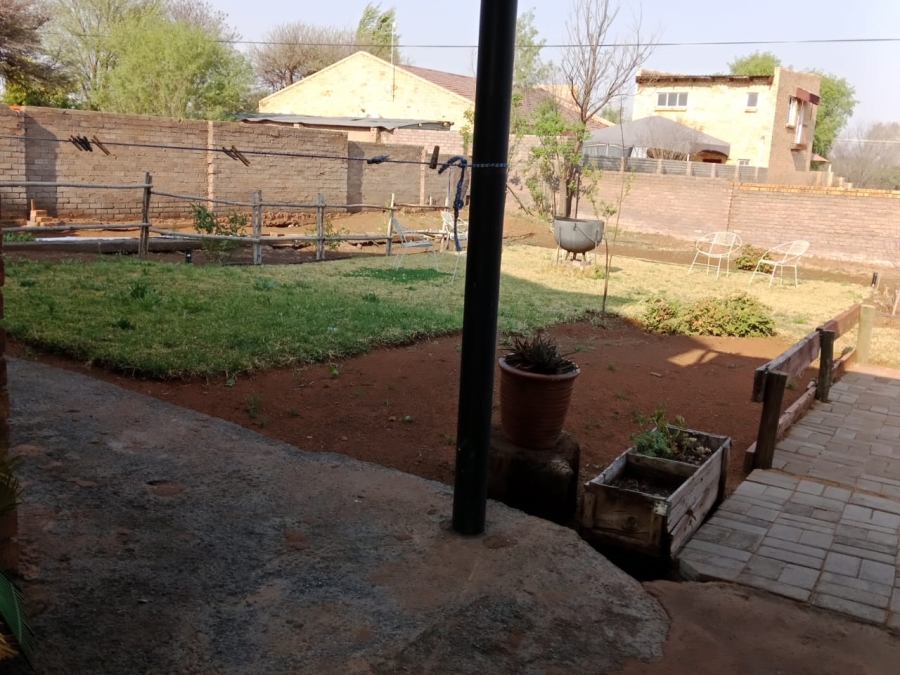 5 Bedroom Property for Sale in Kuruman Northern Cape